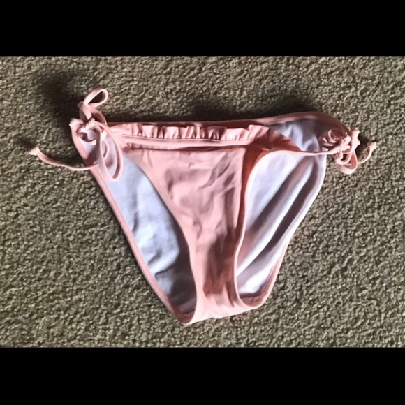 Small Victoria’s Secret Bikini bottoms - Picture 2 of 2